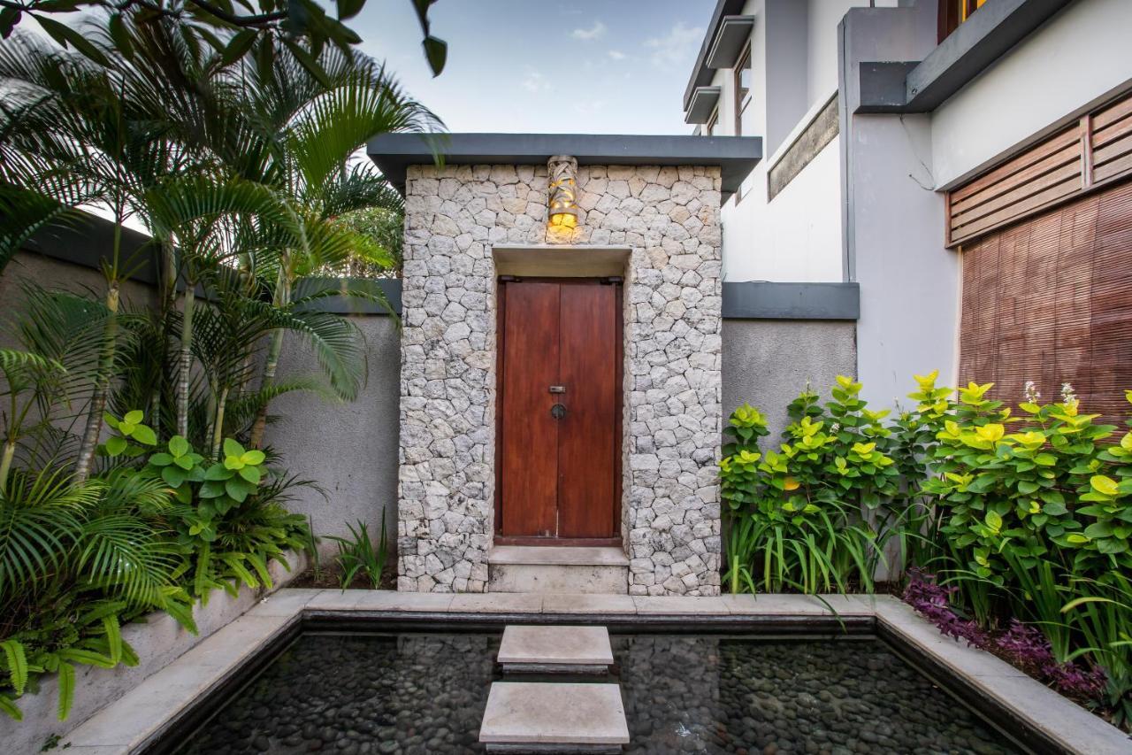 Villa Nadya Seminyak Exterior foto