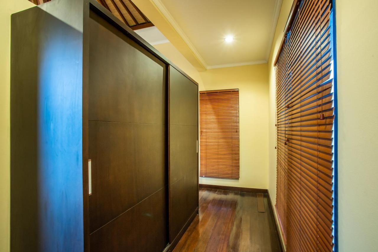 Villa Nadya Seminyak Exterior foto